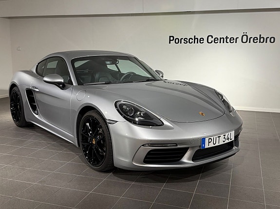 Porsche Cayman 3 of 5