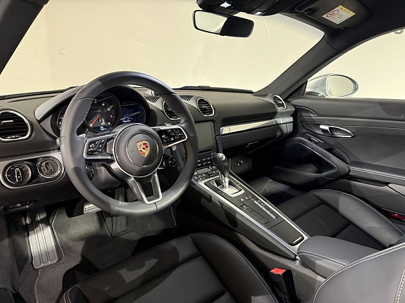 Porsche Cayman 16 of 22