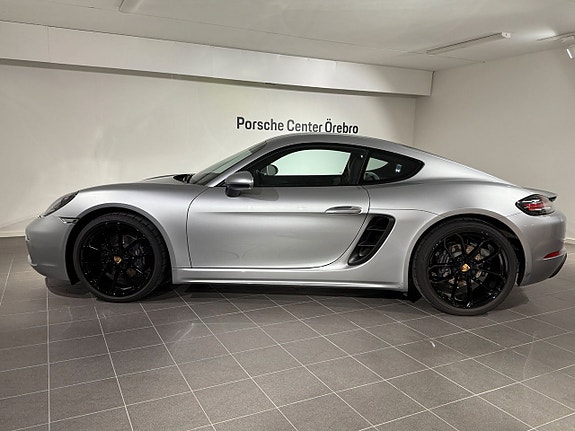 Porsche Cayman 6 of 22