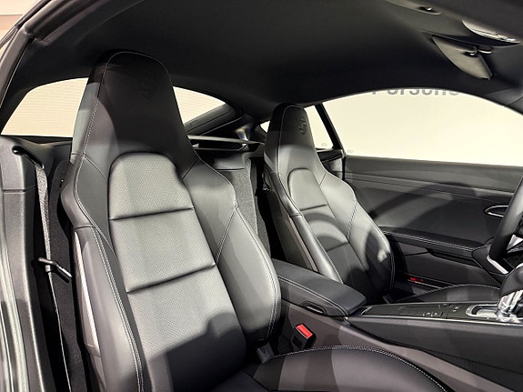 Porsche Cayman 22 of 22