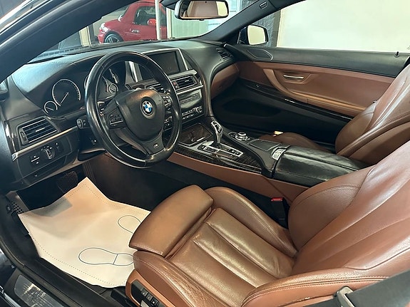BMW 650i 7 of 29