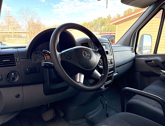 Mercedes-Benz Sprinter 316 9 of 13