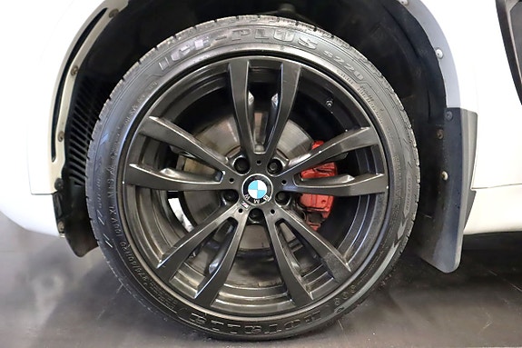 BMW X5 2 of 26