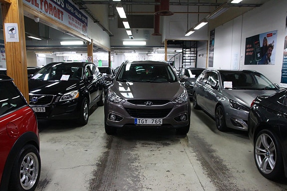 Hyundai ix35 8 of 16