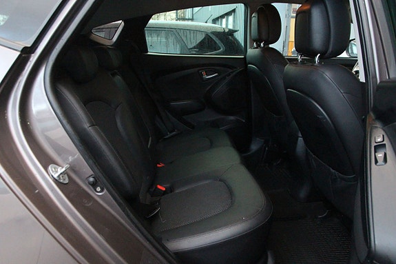 Hyundai ix35 12 of 16
