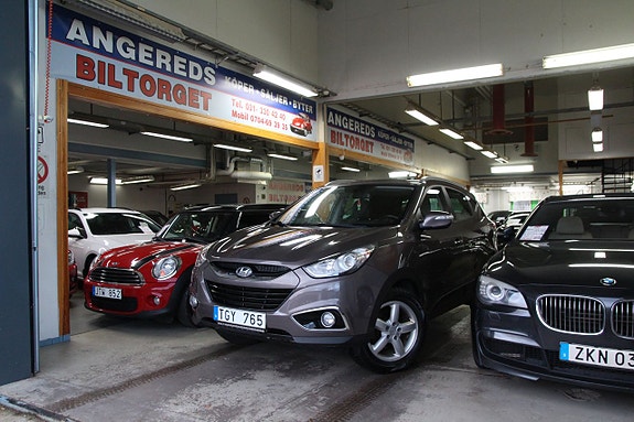 Hyundai ix35 3 of 16