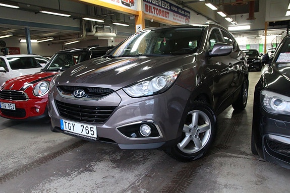 Hyundai ix35 2 of 16