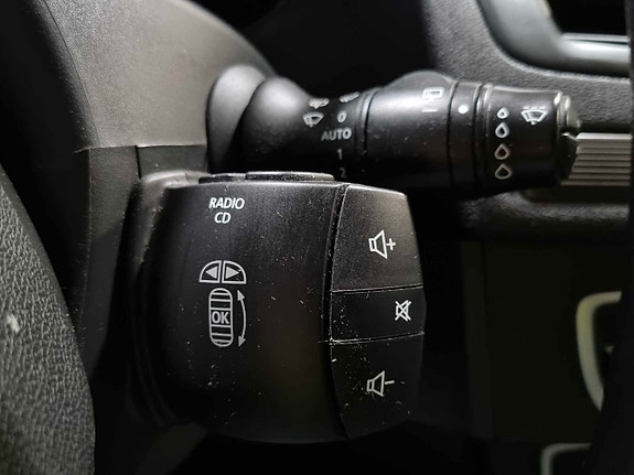 Renault Megane 15 of 19