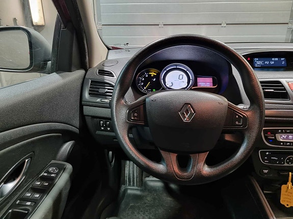 Renault Megane 10 of 19