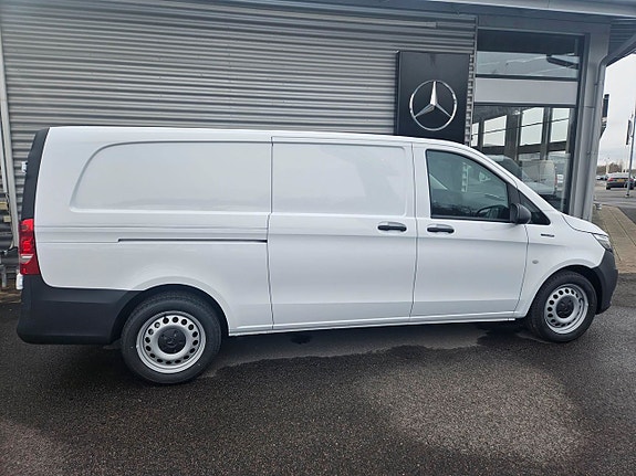 Mercedes-Benz eVito 112 2 of 4