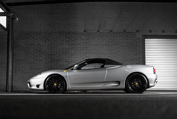 Ferrari 360 4 of 5