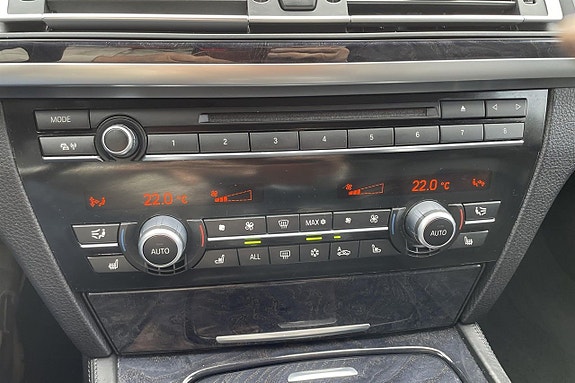 BMW 7-Serie 14 of 19