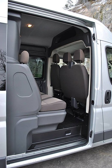 Peugeot Boxer 19 of 21