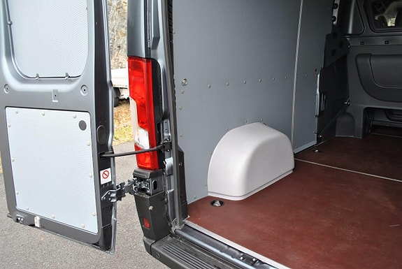 Peugeot Boxer 17 of 21