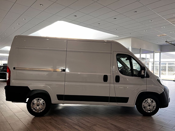 Peugeot Boxer 17 of 18