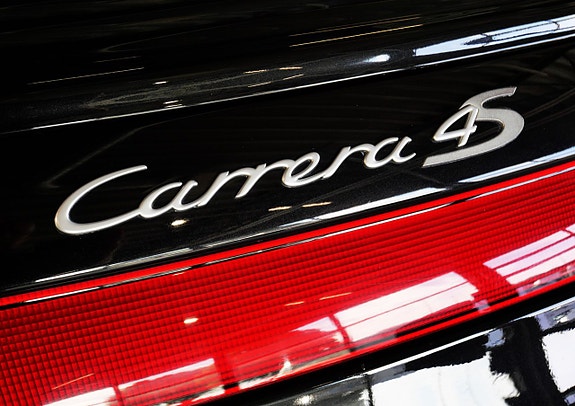 Porsche 911 17 of 19