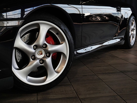 Porsche 911 6 of 19