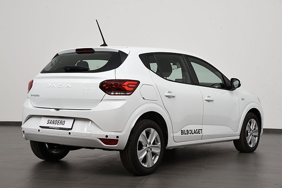 Dacia Sandero 27 of 29