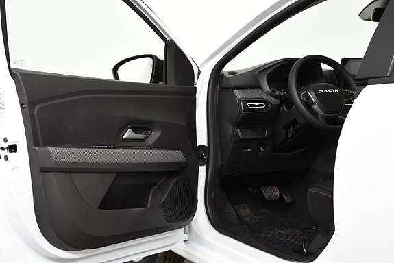 Dacia Sandero 21 of 29