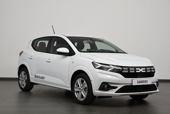 Dacia Sandero 12 of 29