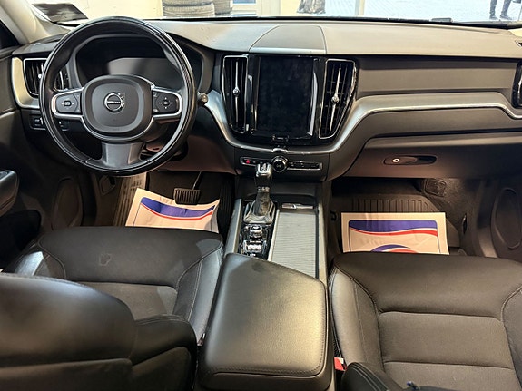 Volvo XC60 4 of 21