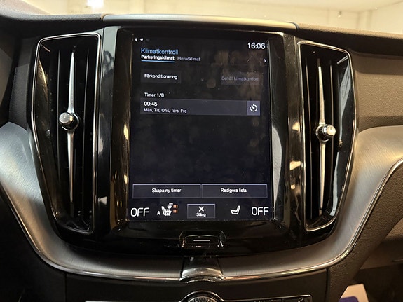 Volvo XC60 14 of 21