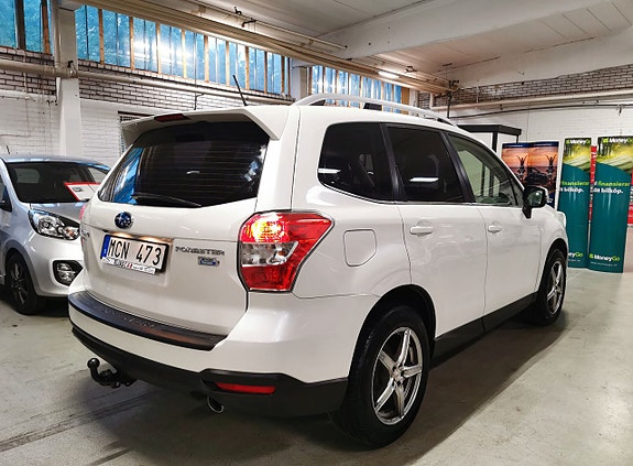 Subaru Forester 3 of 5