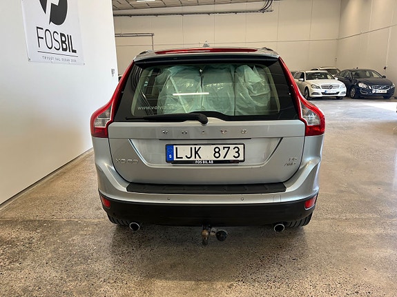 Volvo XC60 9 of 21