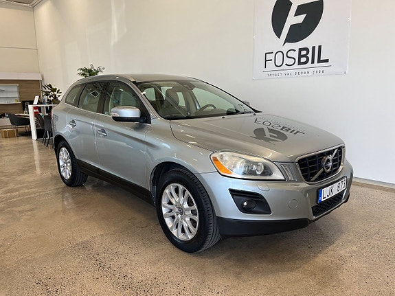 Volvo XC60 5 of 21