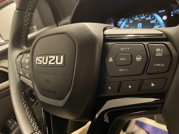 Isuzu D-max 13 of 16