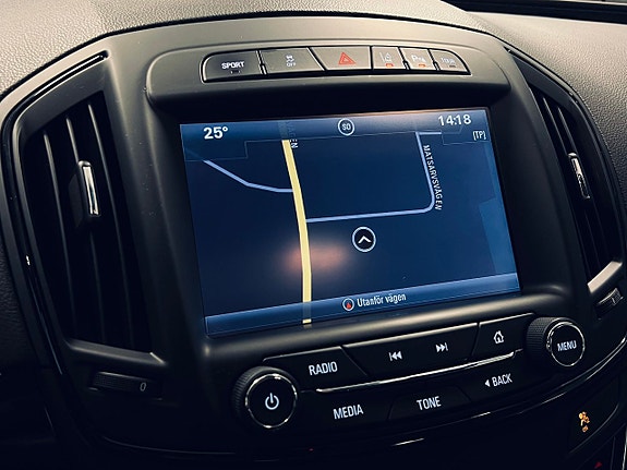 Opel Insignia 23 of 26