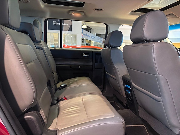 Ford Flex 10 of 29