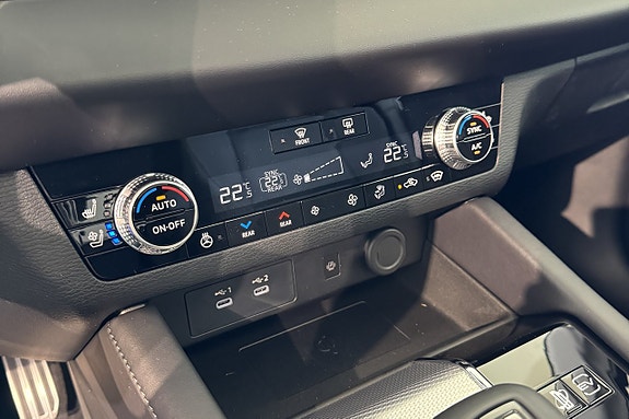 Mitsubishi Outlander 5 of 18