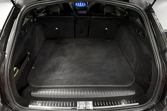 Mercedes-Benz E300 16 of 16