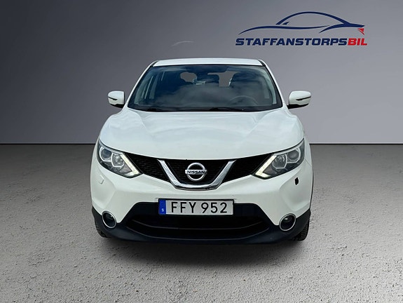 Nissan Qashqai 2 of 10