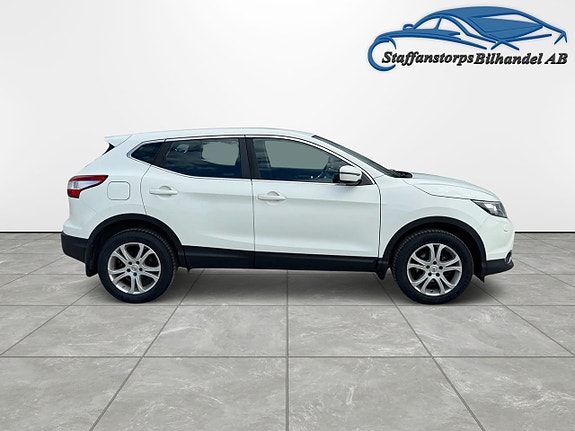 Nissan Qashqai 4 of 5