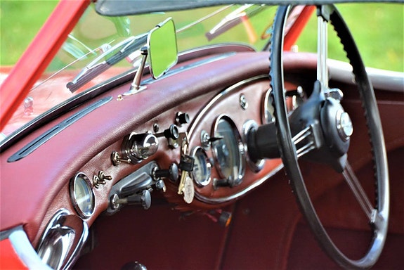 Austin Healey 100 8 of 30