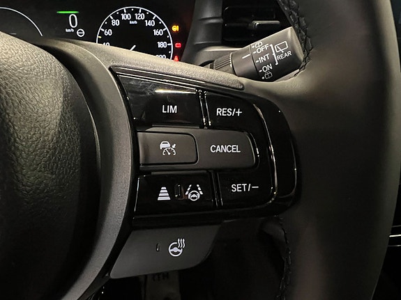 Honda HR-V 12 of 16