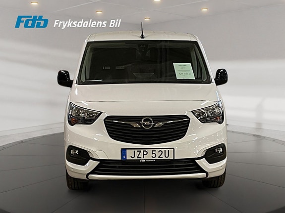 Opel Combo-e 8 of 14
