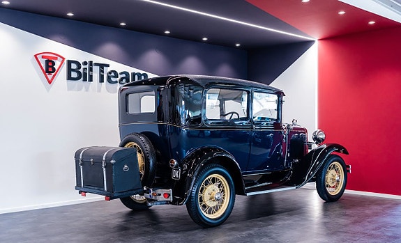 Ford Model A 8 of 17
