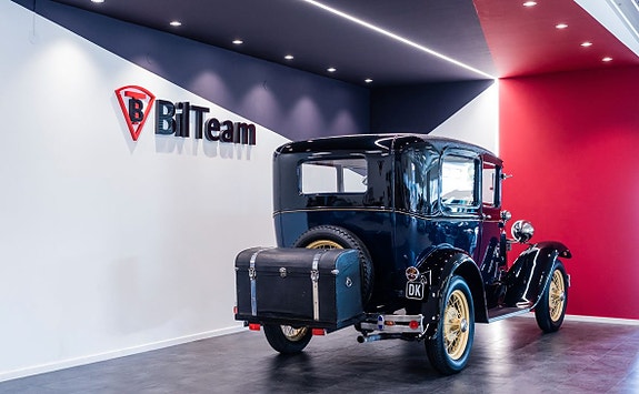 Ford Model A 7 of 17