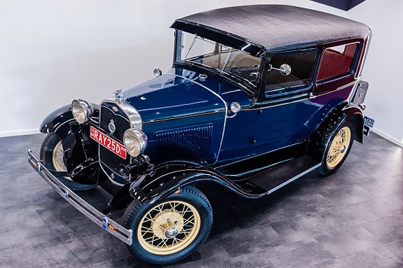 Ford Model A 4 of 17