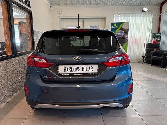 Ford Fiesta 11 of 18