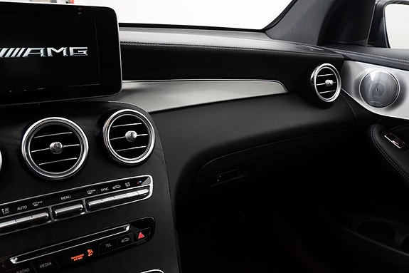 Mercedes-Benz GLC63 13 of 24