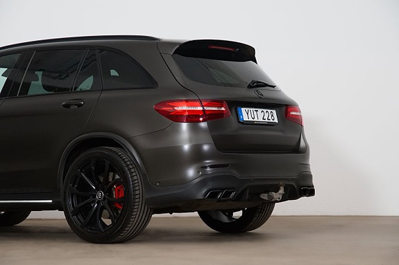 Mercedes-Benz GLC63 7 of 24
