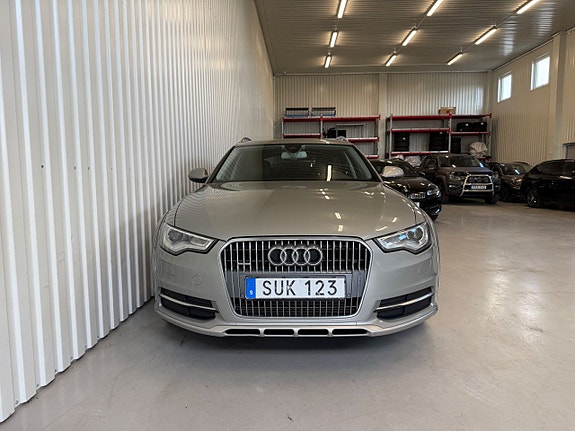 Audi A6 allroad 2 of 5