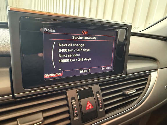 Audi A6 allroad 14 of 15