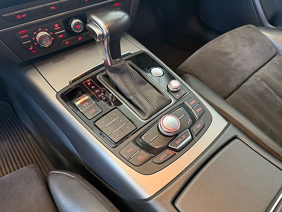 Audi A6 allroad 11 of 15