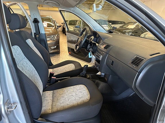 Skoda Fabia 12 of 21