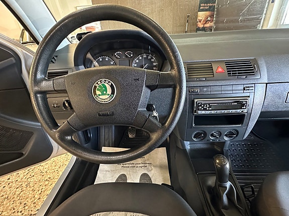 Skoda Fabia 14 of 21
